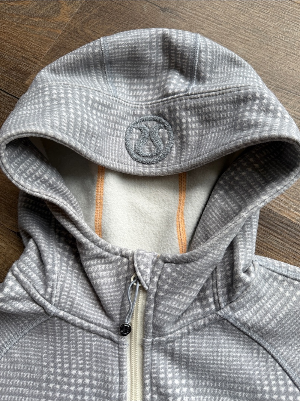 Lululemon Gray Patterned Scuba Hoodie - Picture 3 of 8
